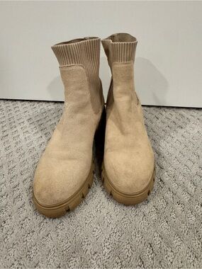 Women's Beige Suede Boots